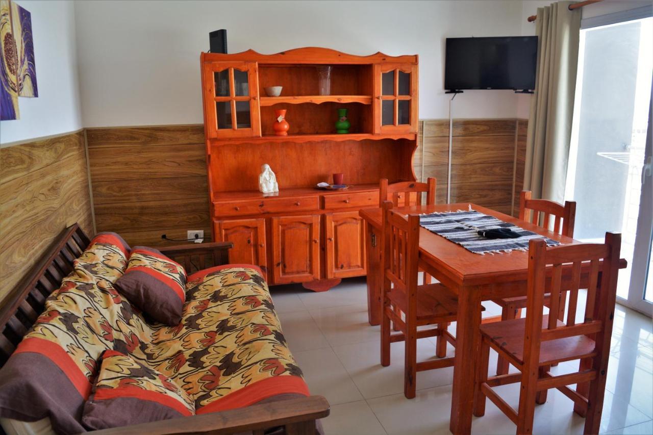 ApartHotel Bahia Neuquén Esterno foto